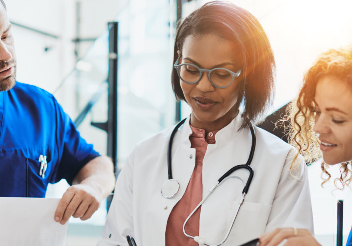 Explore essential factors for choosing a TMS therapy provider for depression. Learn why expertise, technology, and a holistic approach matter
